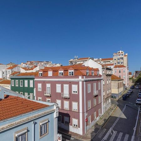 Classic Topfloor Apartment By Lovelystay Lisboa Exteriör bild