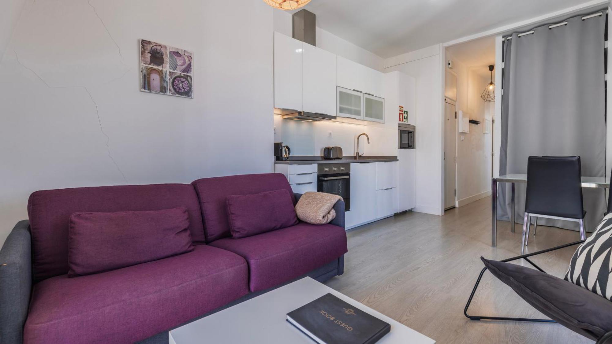 Classic Topfloor Apartment By Lovelystay Lisboa Exteriör bild