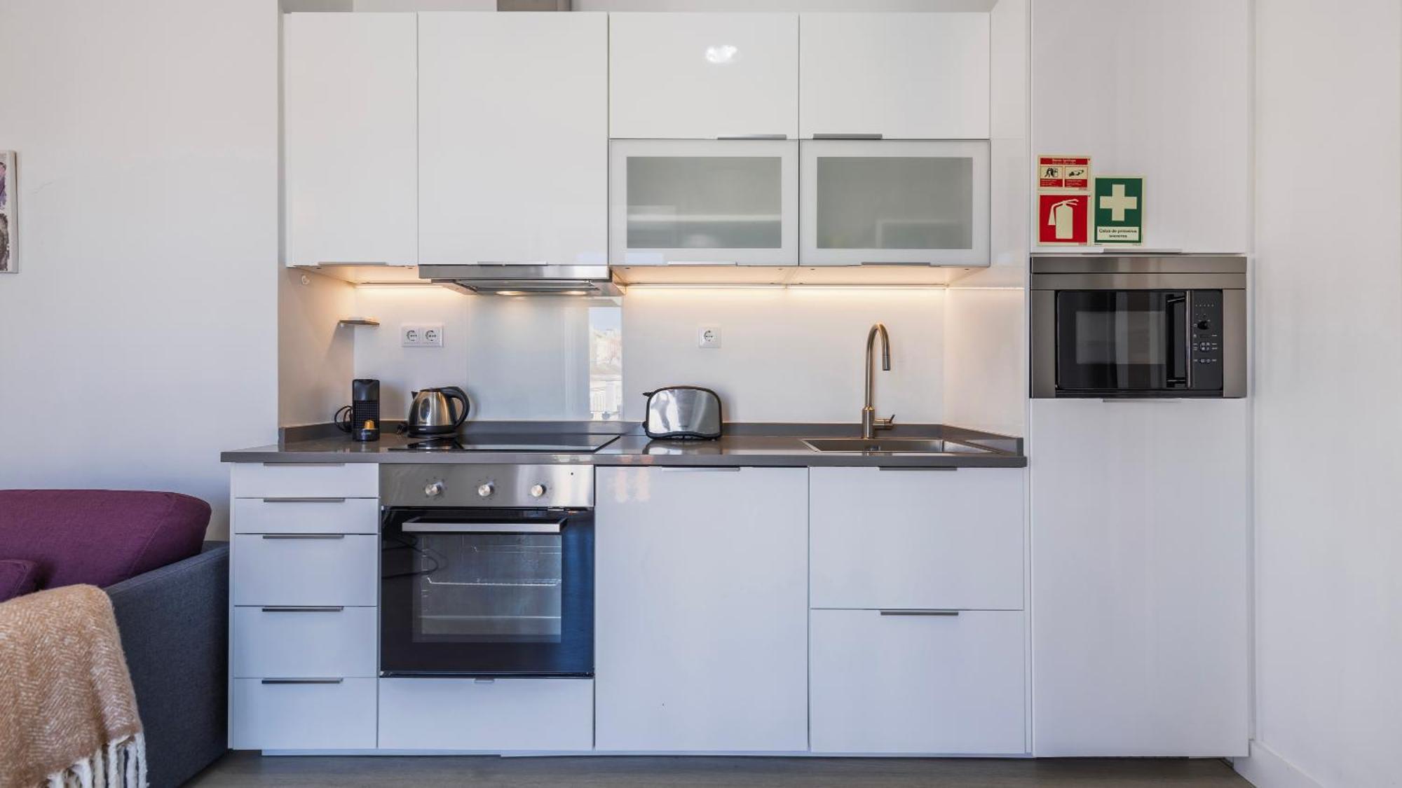Classic Topfloor Apartment By Lovelystay Lisboa Exteriör bild