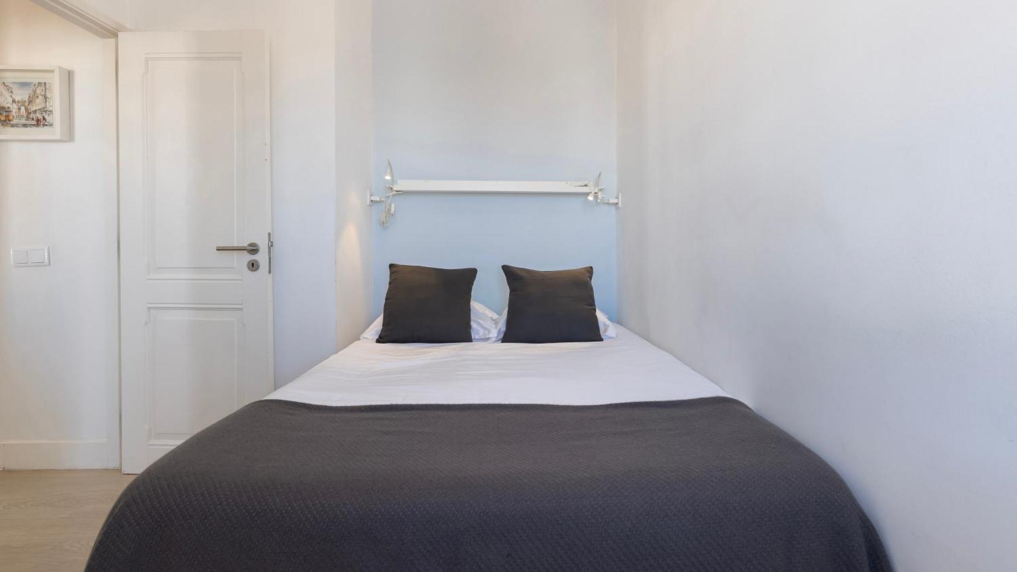 Classic Topfloor Apartment By Lovelystay Lisboa Exteriör bild